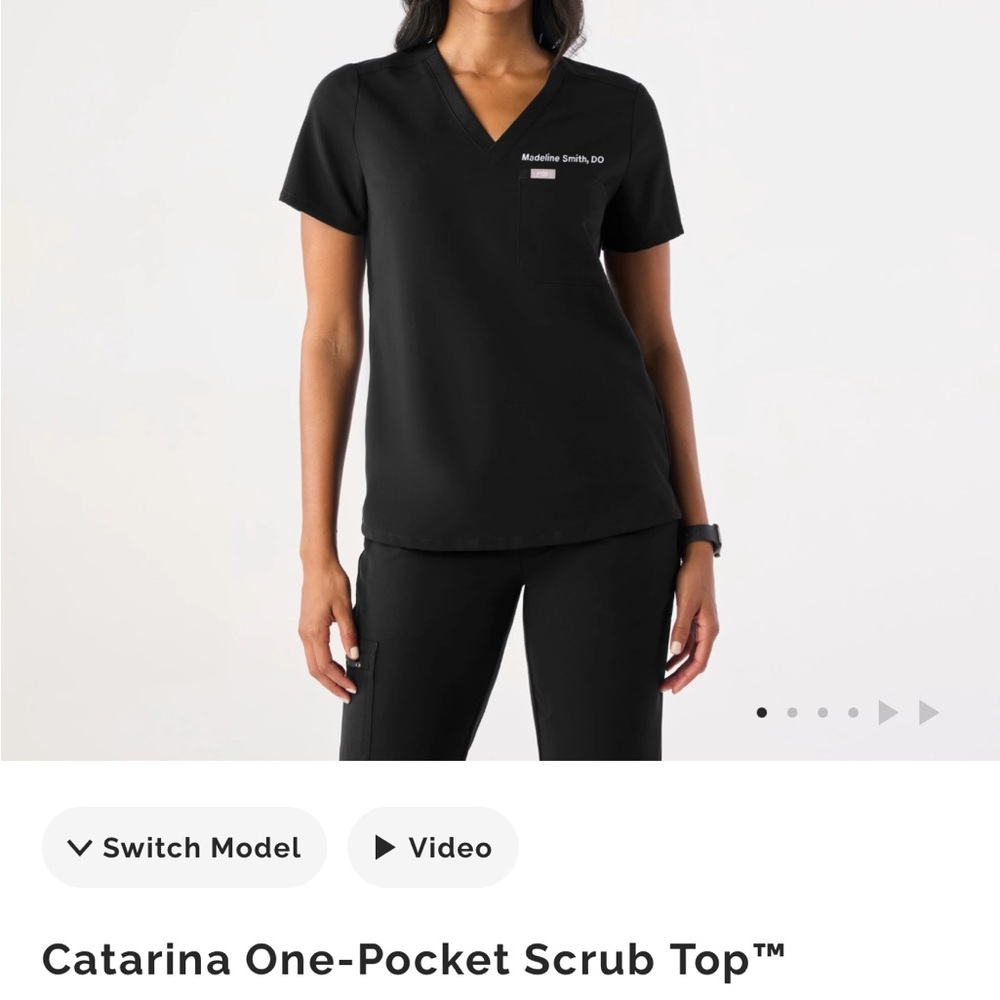 Figs Scrub Top